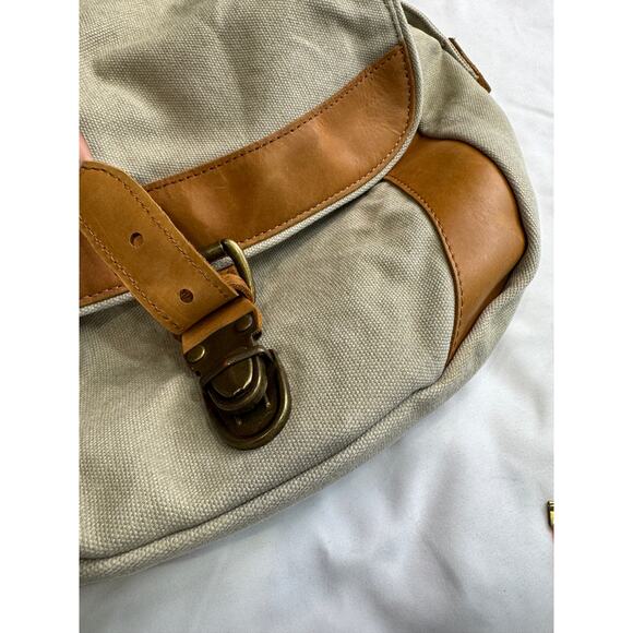 Vintage L.L. Bean Leather and Canvas Cross Body Field Bag - Picture 12 of 12